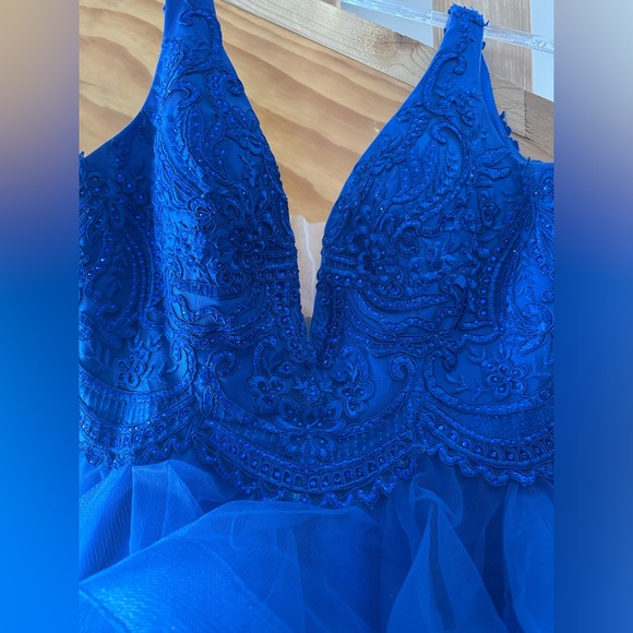 Royal Blue Short Formal Dress - Picture 2 of 9